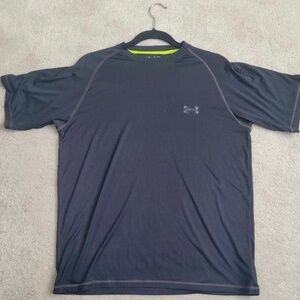Under Armour Men's Heat Gear Tee Shirt Black Size Medium